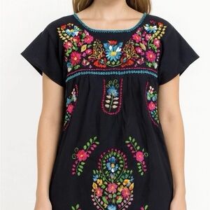 Women’s Authentic Mexican Embroidered Dress – Handmade Traditional Size M